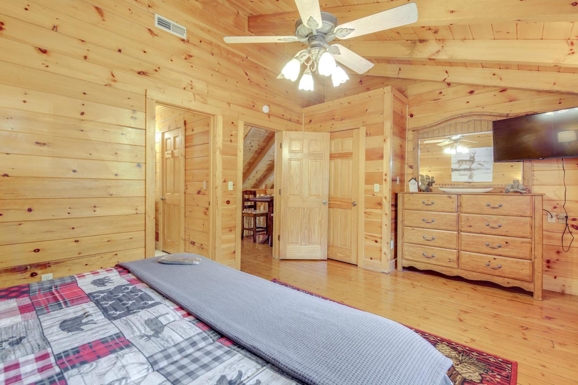Sevierville Cabin With Deck Minutes To Pigeon Forge 외부 사진