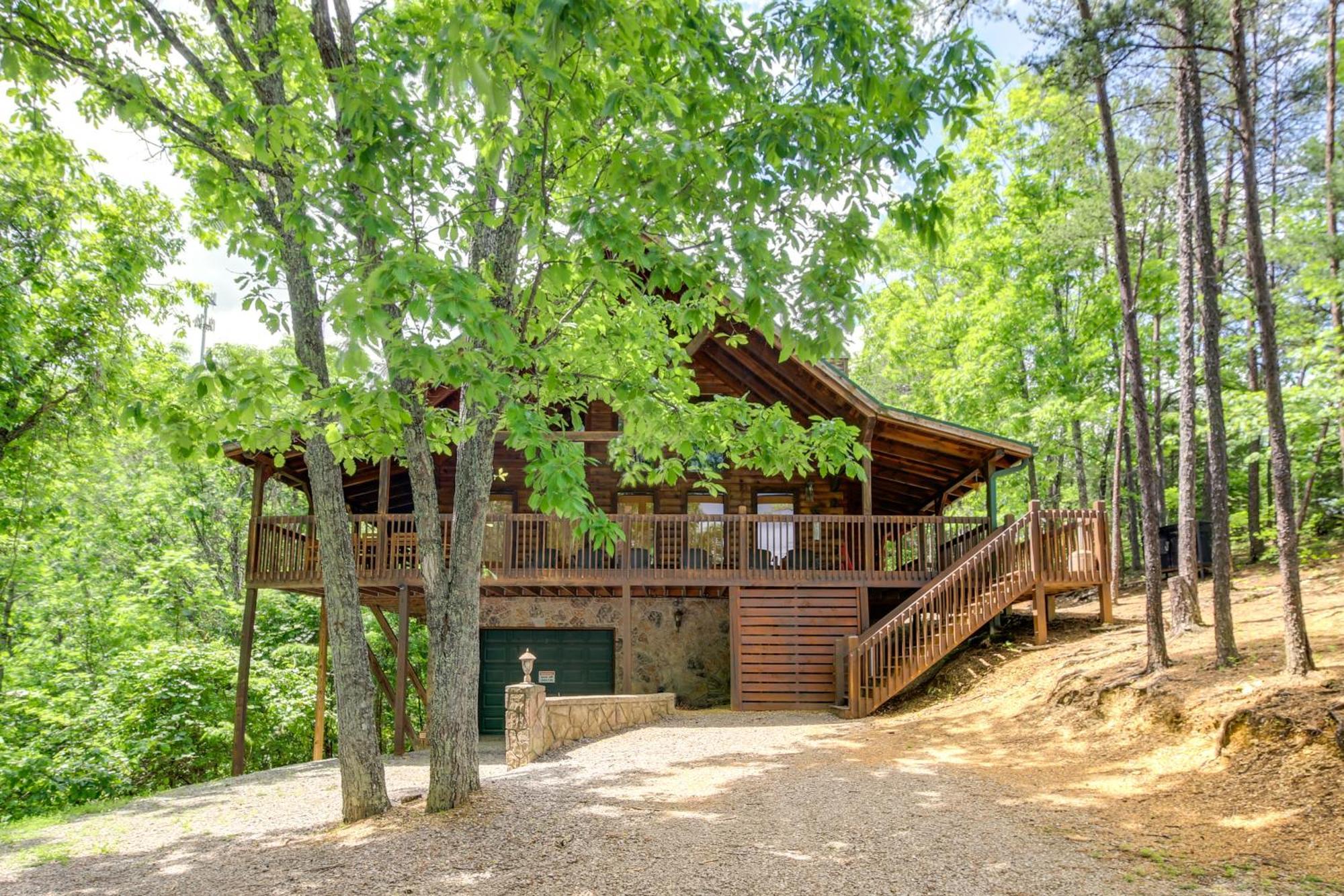 Sevierville Cabin With Deck Minutes To Pigeon Forge 외부 사진